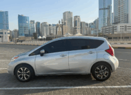 Nissan versa 2016
